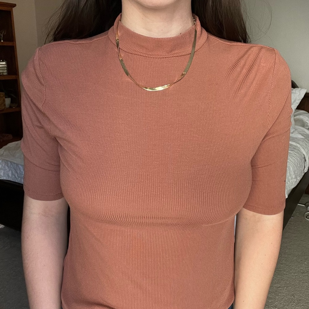 A New Day Rust Quarter Sleeve Mock Neck Top